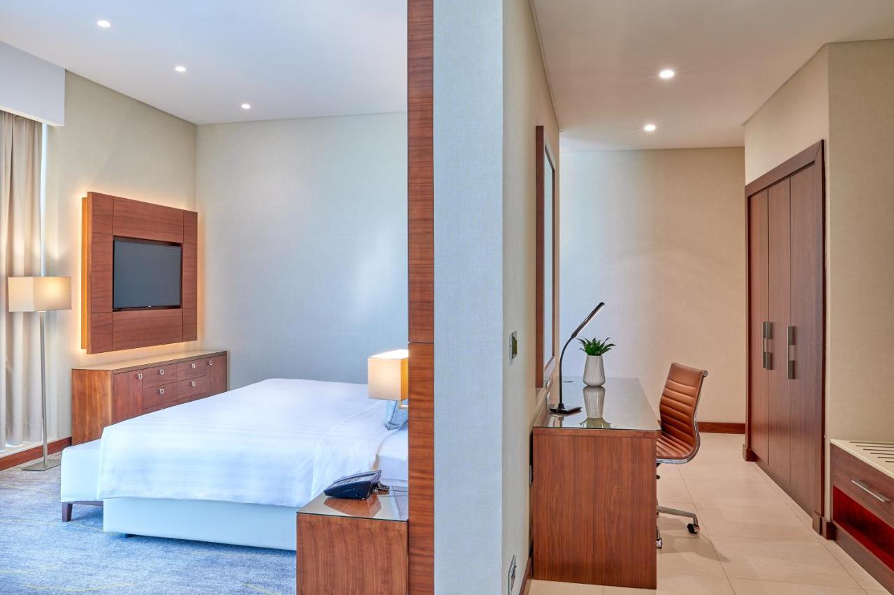 Dusitd2 Salwa Doha Hotel Exterior photo A bedroom at the hotel